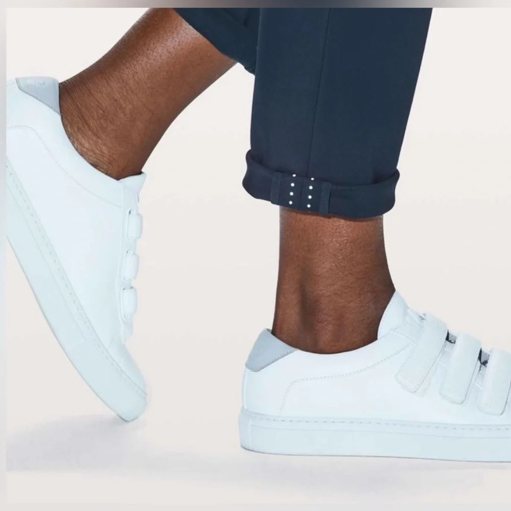 Lululemon On The Move Pant 28”